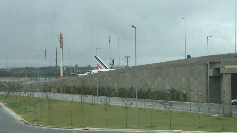 Aeroporto Internacional De São Paulo